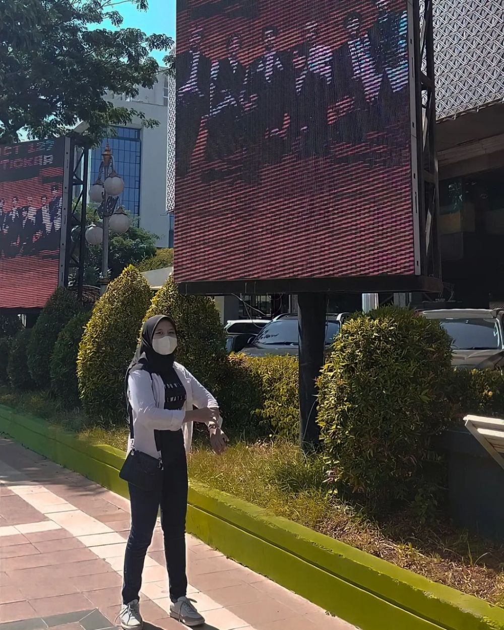 Kehebohan Videotron NCT 127 di Surabaya, Fans: Ini Bentuk Dukungan