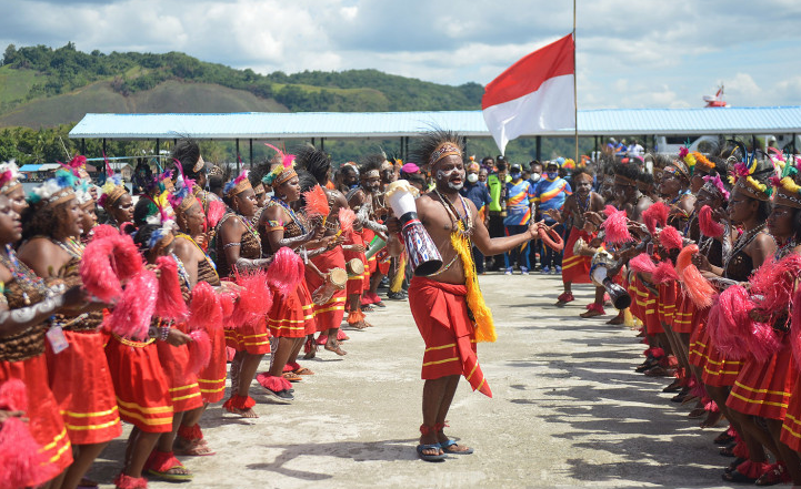 Hadir dalam Pembukaan PON Papua, Gubernur Isran : Ajang Penuh Makna