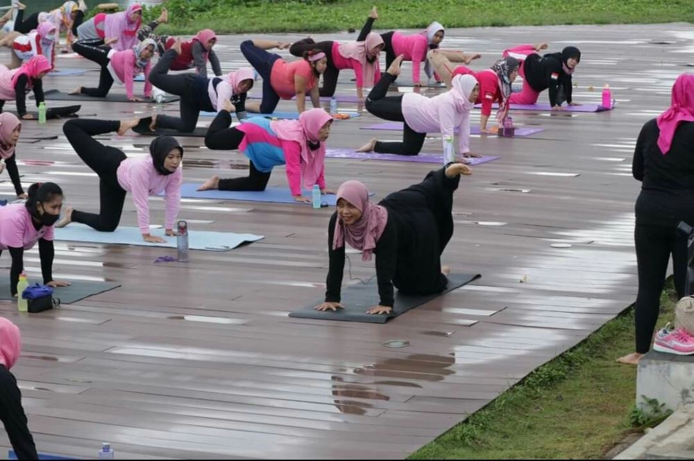 Cerita Praktisi Yoga Banyuwangi, Banyak Bantu Orang Depresi