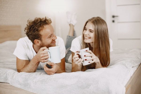 Asmara Zodiak Minggu Pertama Desember 2021, Libra Bikin Jatuh Hati