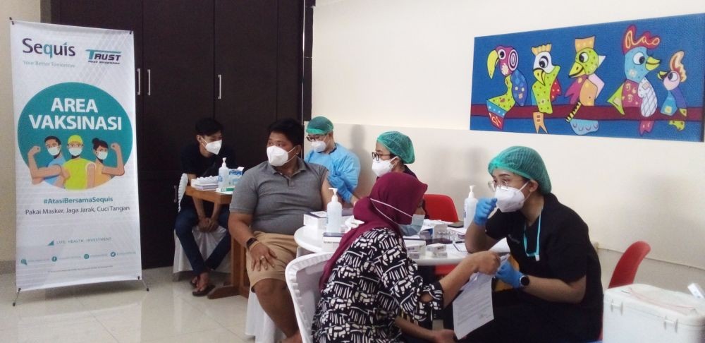 Sequis Gelar Vaksinasi di Medan, Targetkan 500 Orang Per Hari