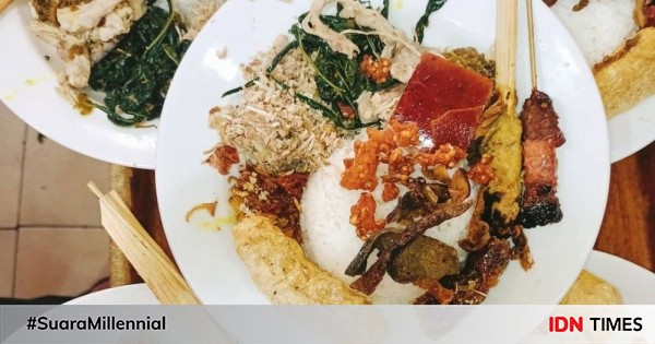 10 Tempat Makan Babi Guling Terenak Di Bali