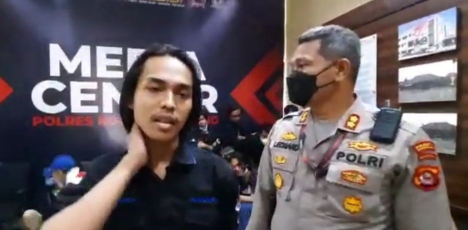 Kepala Pusing, Mahasiswa yang Dibanting Polisi Jalani Rawat Inap