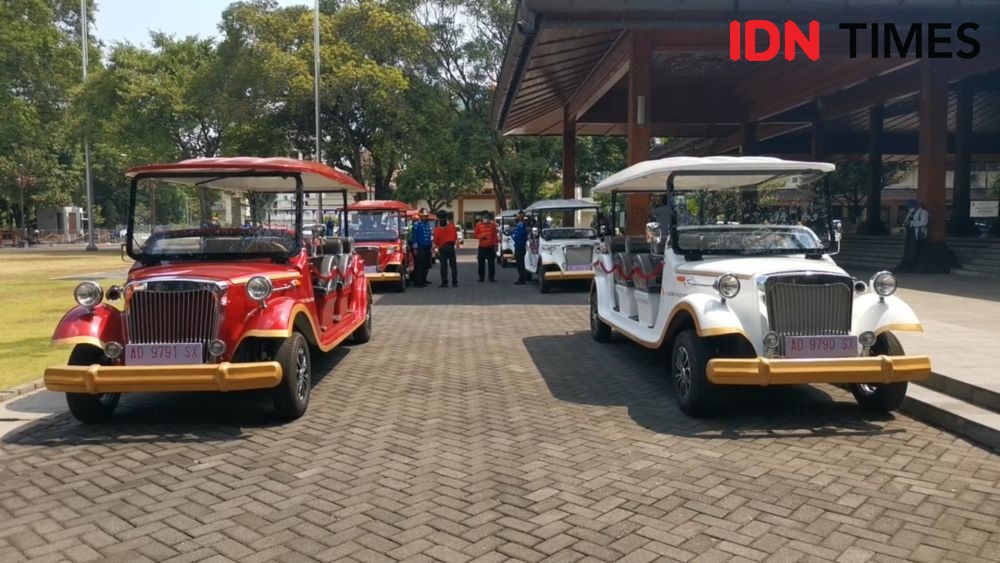 Gibran Bergeming soal Mobil Listrik Wisata di Solo Meski Langgar UU