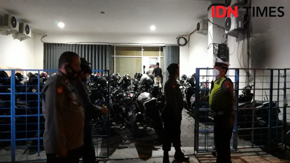 Polisi Gerebek Pinjol Ilegal di Sleman,  Amankan 83 Debt Collector