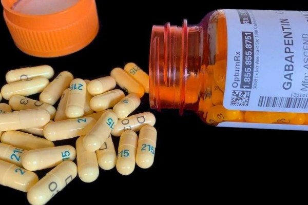 Gabapentin: Manfaat, Peringatan, Dosis, Interaksi, Efek Samping