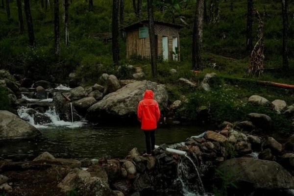 Info Wisata Kedung Klurak Mojokerto: Lokasi, Rute, Harga, dan Tipsnya