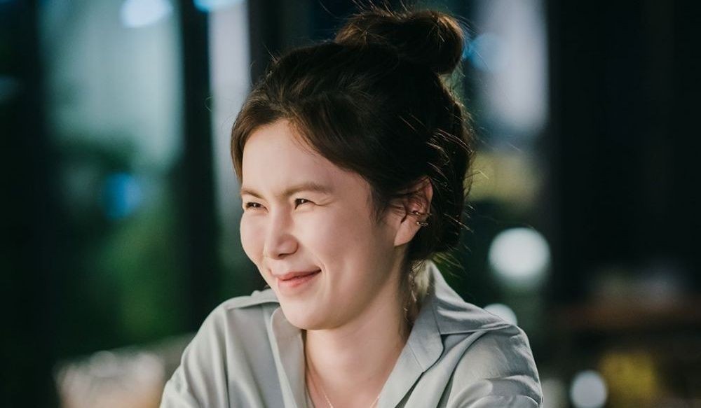 [QUIZ] Tebak Nama Pemeran Drama Korea Hometown Cha Cha Cha. Bisa?