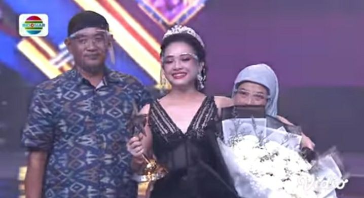 Findi Pedangdut Lampung Juara Satu Bintang Pantura 6, Raih Rp200 juta
