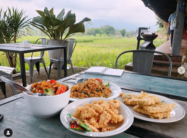 Rekomendasi 5 Kafe dan Tempat Makan di Salatiga, Kuliner Super Enak!