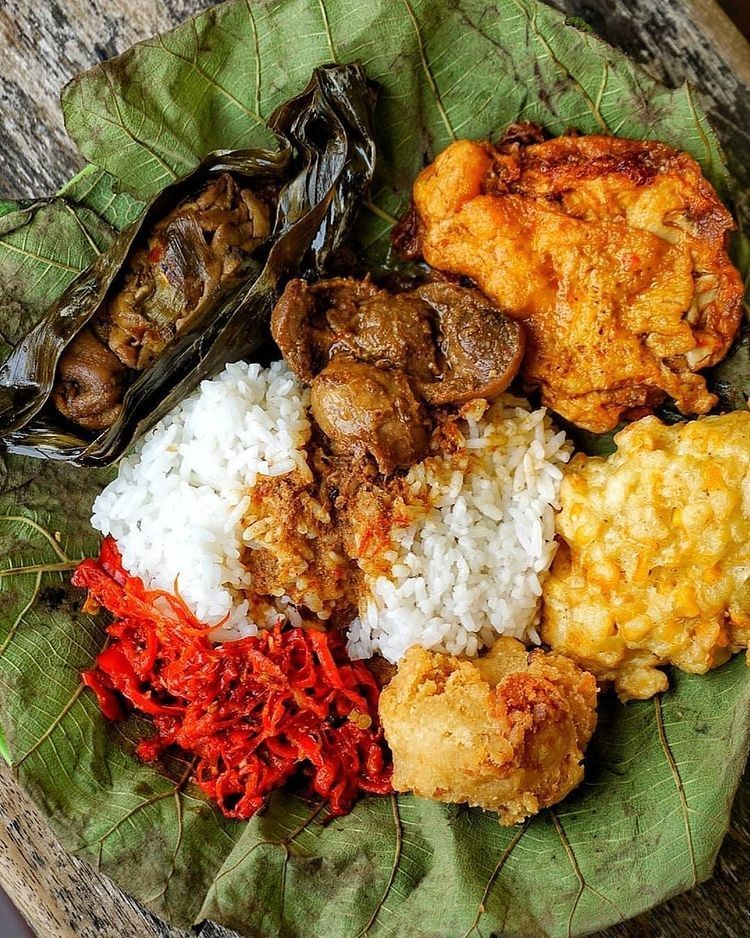 10 Makanan Paling Unik Dan Nikmat Khas Jawa Barat