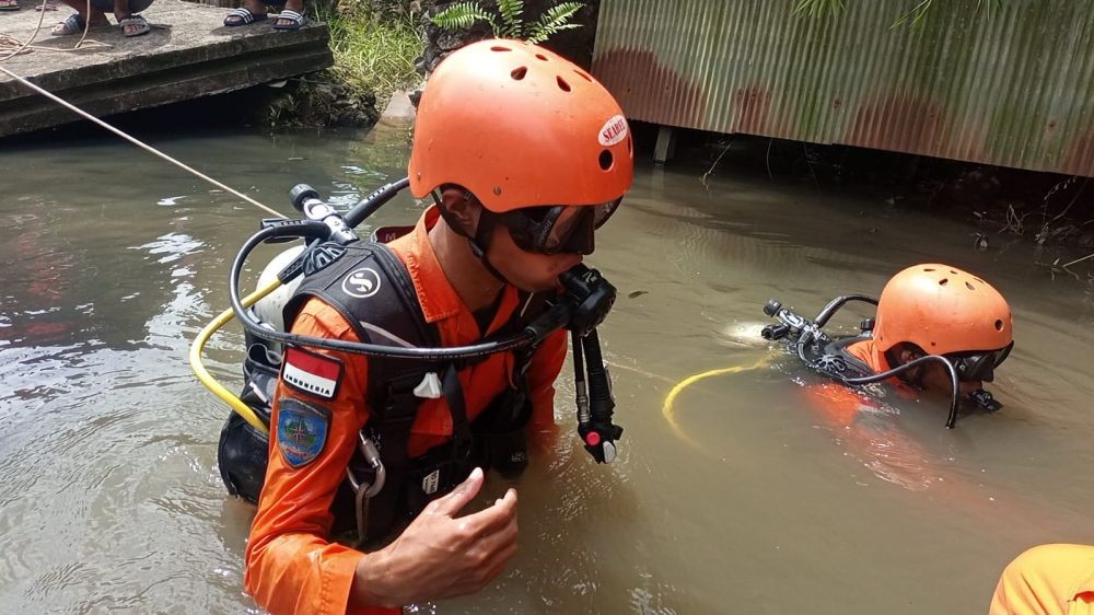 Bocah 8 Tahun di Samarinda Hilang Diduga Terseret Arus Banjir 