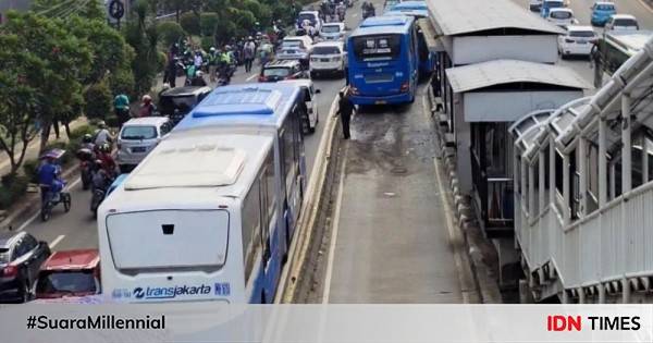 Kronologi Kecelakaan Transjakarta Di MT Haryono: 2 Tewas