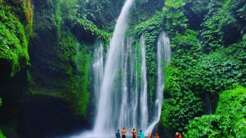 Wow! Ini Air Terjun Instagramable yang Ada di Lombok