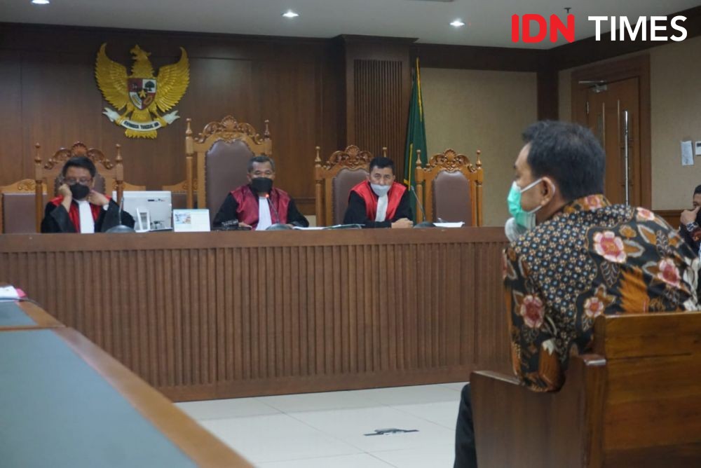Azis Syamsuddin Diultimatum Jangan Coba-coba Dekati Hakim Urus Perkara