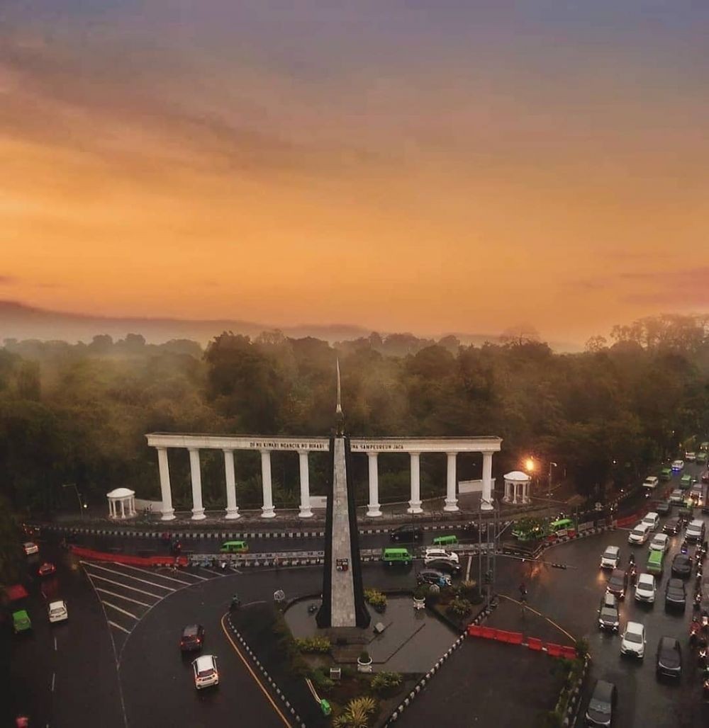 10 Tempat Wisata Dekat Stasiun Bogor Yang Paling Populer