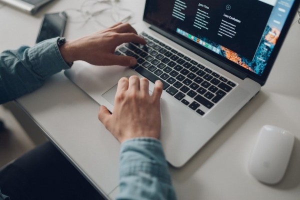 6 Website AI untuk Mahasiswa, Bantu Menyelesaikan Tugas