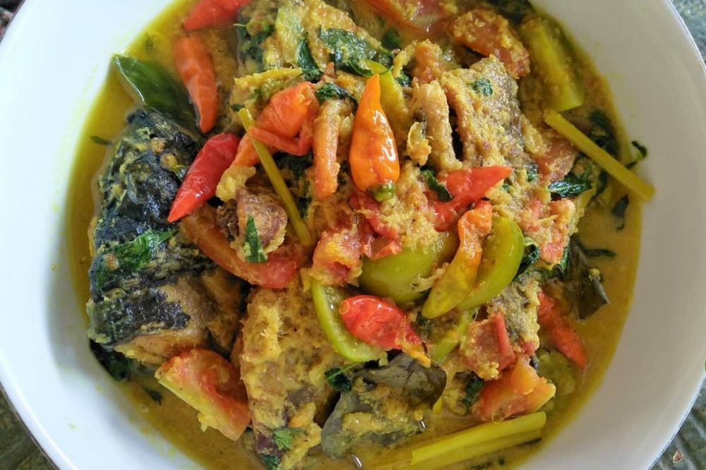 Resep Pesmol Ikan Mas Khas Sunda