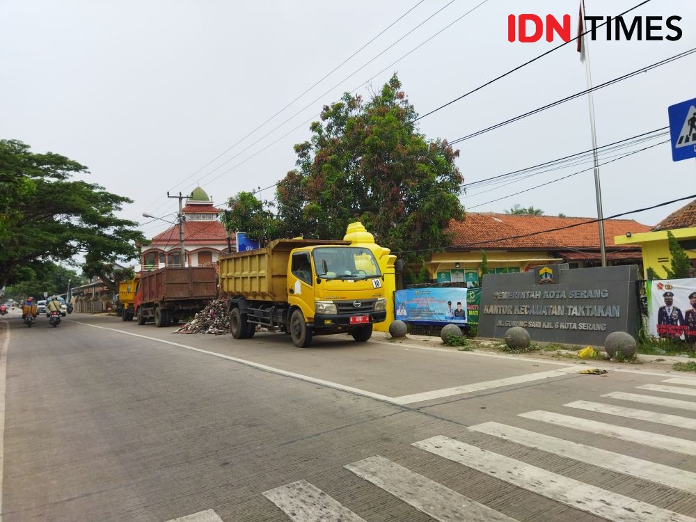 Pembuangan Sampah Tangsel ke Kota Serang Disorot, Pemprov: Tak Berizin