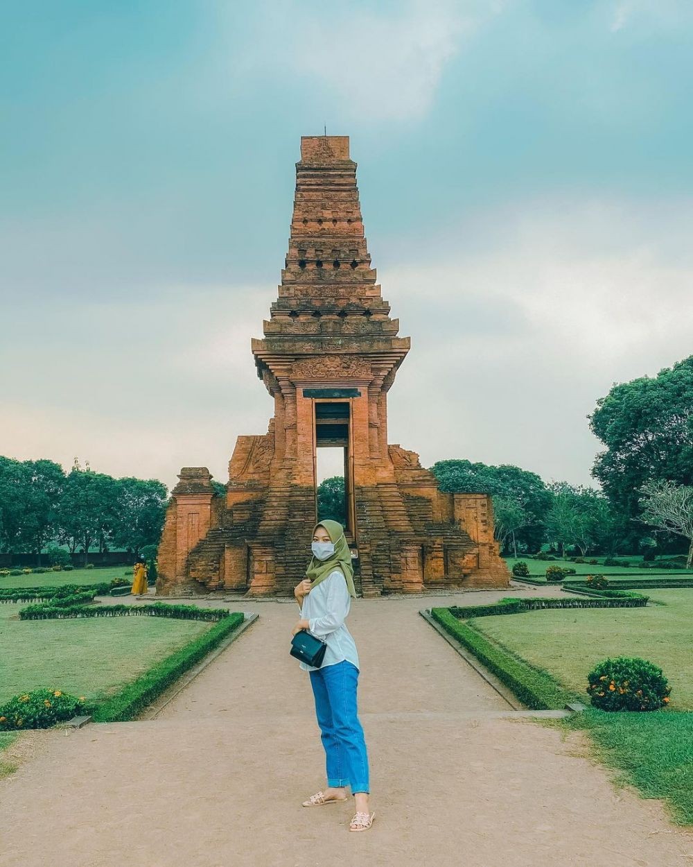 10 Tempat Wisata Yang Dikenal Angker Di Mojokerto