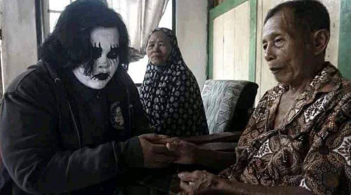 10 Potret Momen Gagal Terharu Yang Malah Bikin Ketawa