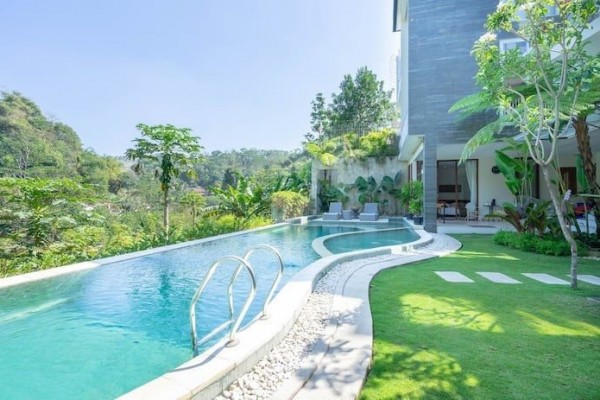 6 Vila Keren di Bandung dengan Private Pool, Ide Staycation Seru!
