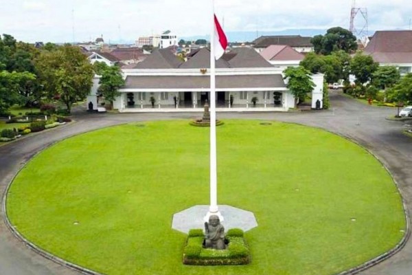 Jokowi Bakal Salat Idul Adha Bareng Masyarakat Jogja