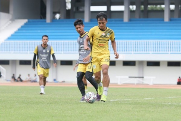 Jelang Lawan PSCS Cilacap, Seto Minta Pemain PSIM Konsentrasi Penuh