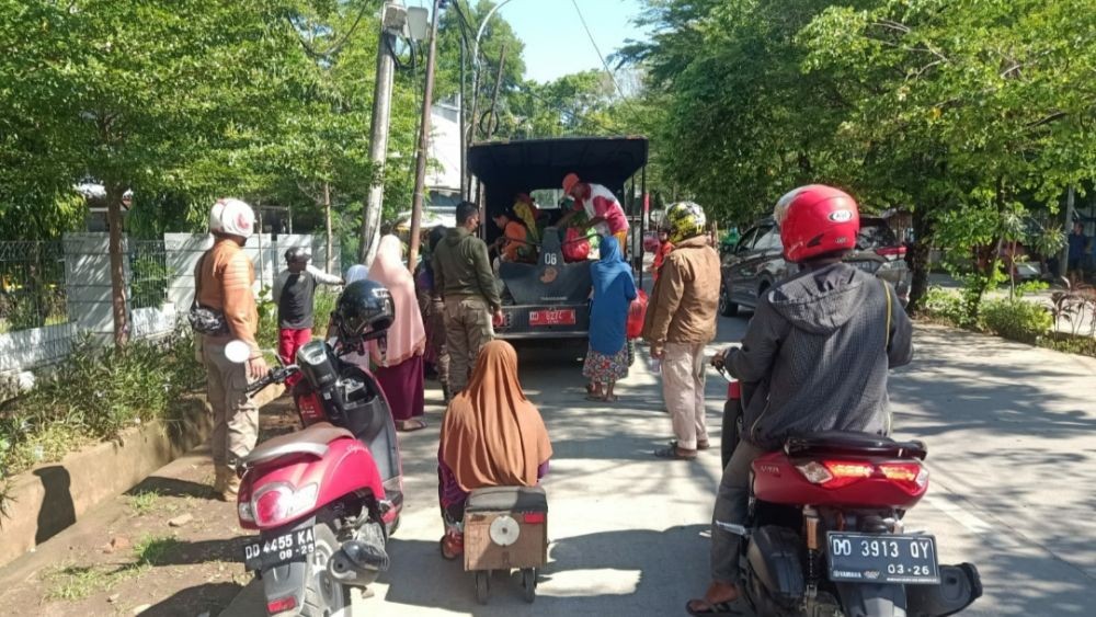 Pemkot Makassar Gencarkan Razia Anjal dan Gepeng di Jalan Protokol