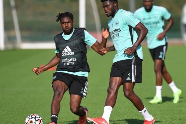 Bintang Arsenal Ngamuk Kena Tekel Pemain Muda