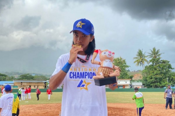 Kisah Ananda Arkan Peraih Emas Softball PON Papua, Kejar Prestasi Akademik