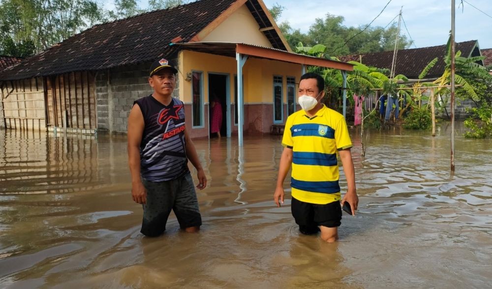 Kali Lamong Meluap, Ribuan Rumah Warga Gresik Terendam Banjir