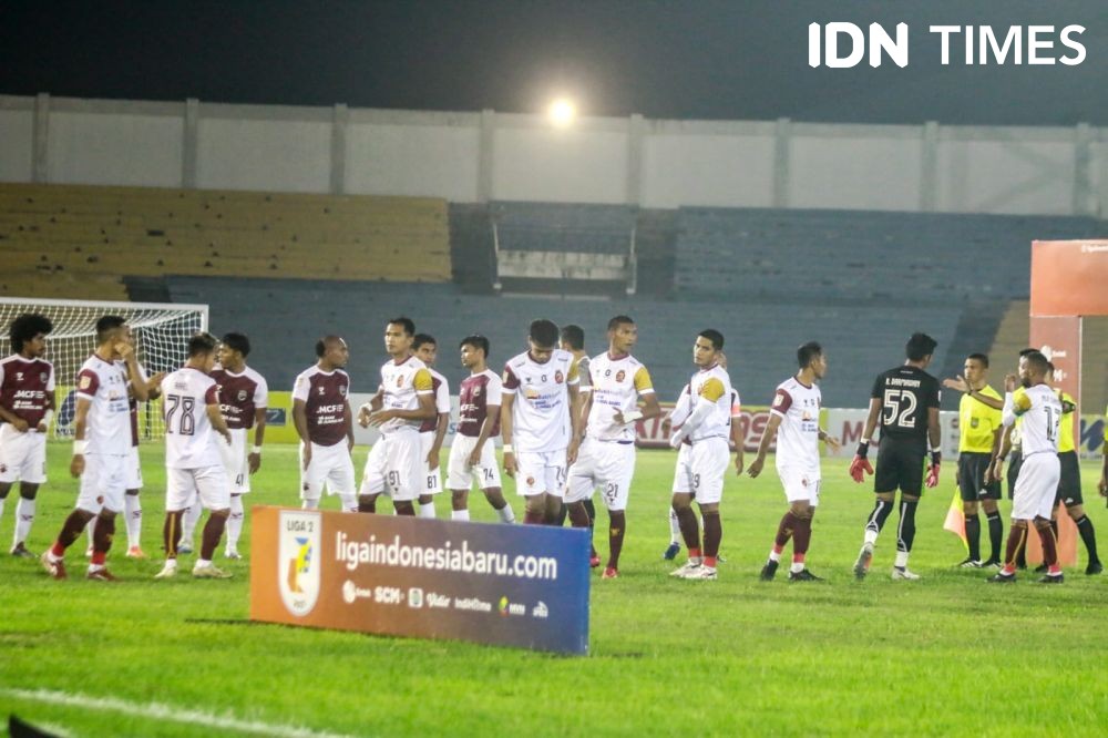 Ditekuk Sriwijaya FC, MBU FC Salahkan Kondisi Lapangan 