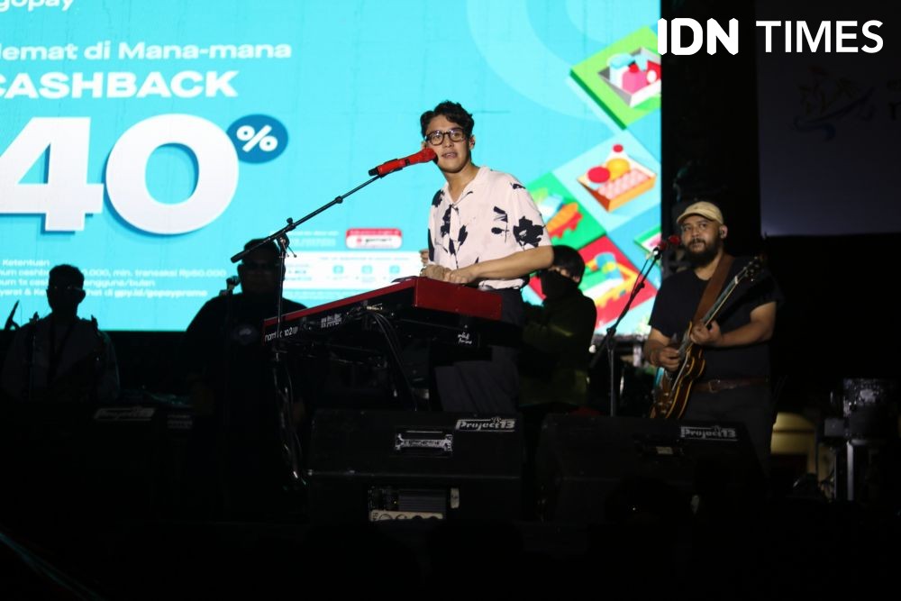 [FOTO] Sihir Ardhito Pramono di Makassar Jazz Festival 2021