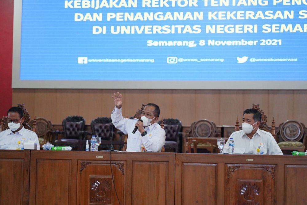 2 Rektor Kampus Negeri di Semarang Dukung Permendikbud, Tapi...