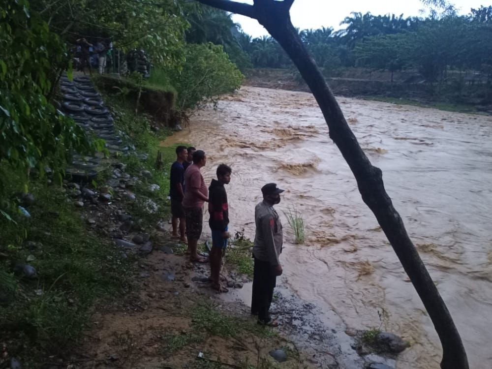 4 Warga Langkat Terjebak Arus Deras Sungai di Aceh, Satu Masih Hilang