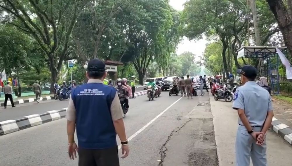 Puluhan Kendaraan di Palembang Terjaring Razia Wajib Pajak 