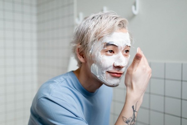 4 Rekomendasi Facial Wash untuk Remaja, Atasi Masalah Kulit Wajah!
