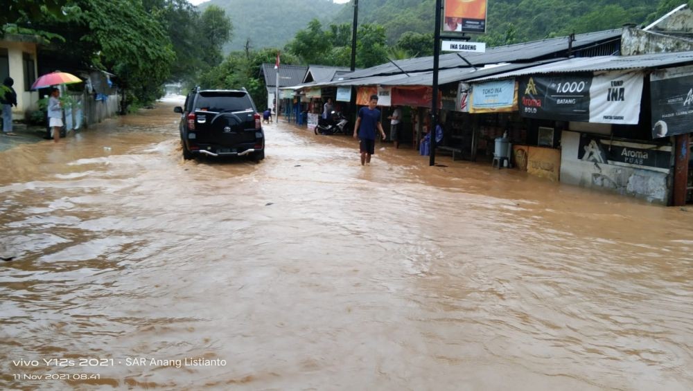 Hujan Selama 12 Jam, Gunungkidul Terjadi Banjir dan Tanah Longsor 