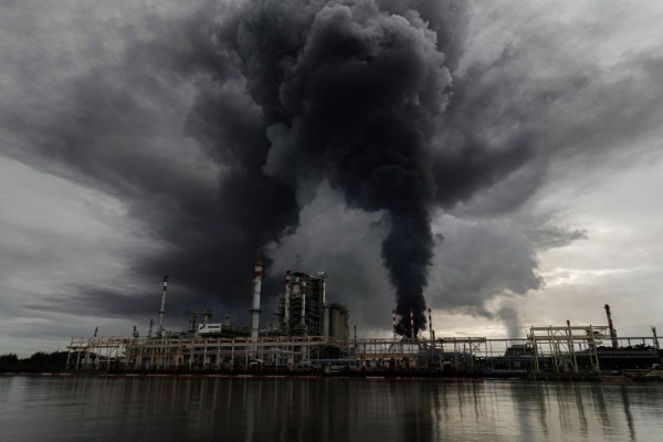 Dirut Pertamina Jamin Pasokan Minyak Usai Kebakaran, Tak Ada Shutdown