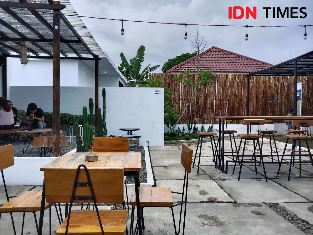 Nongkrong di Ruang Sarca Cafe Medan, Sajikan Spot Foto Instagramable