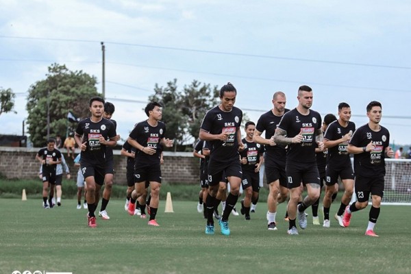 Jelang Seri 3, Penggawa PSS Mulai Latihan di Lapangan Macanan