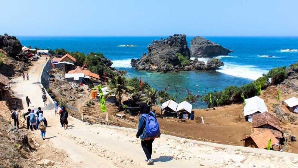 Wisata Pantai Nglambor Yogyakarta: Lokasi, Harga Tiket, Tips