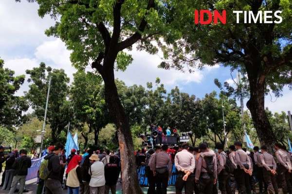 Tak Bisa Naikkan UMP, Anies Janji Tambah Subsidi Untuk Buruh