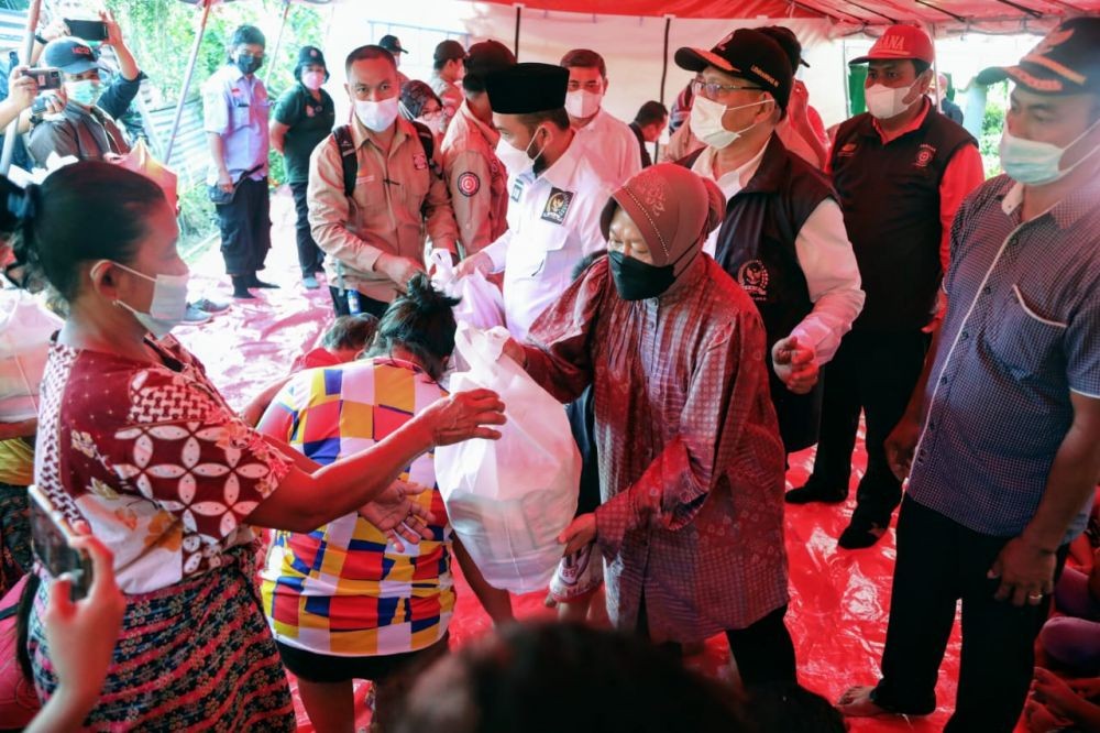 Sibolangit Rawan Longsor, Mensos Risma Wacanakan Relokasi untuk Warga