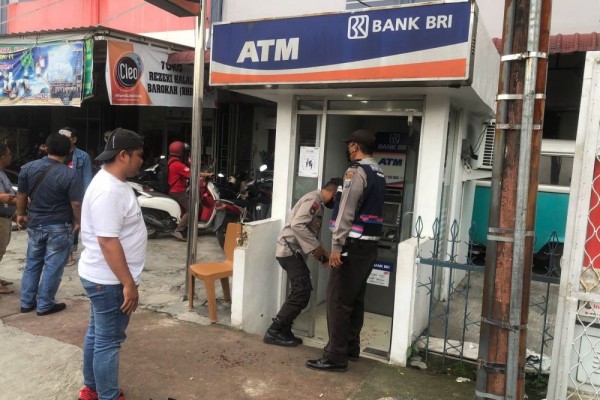 Sedang Transaksi di ATM, Perempuan Muda di Siantar Ditikam Suaminya