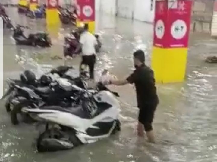 Diguyur Hujan Deras, Ini Titik-titik Banjir di Kota Medan