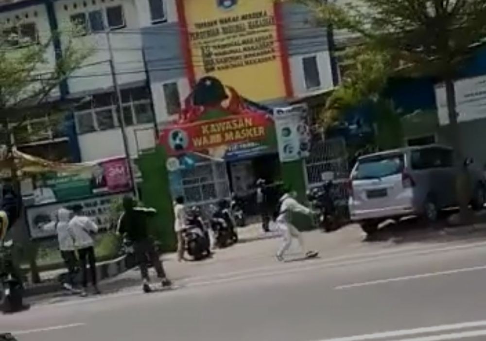 Viral di Medsos, SMA di Makassar Diserang Sekelompok Orang