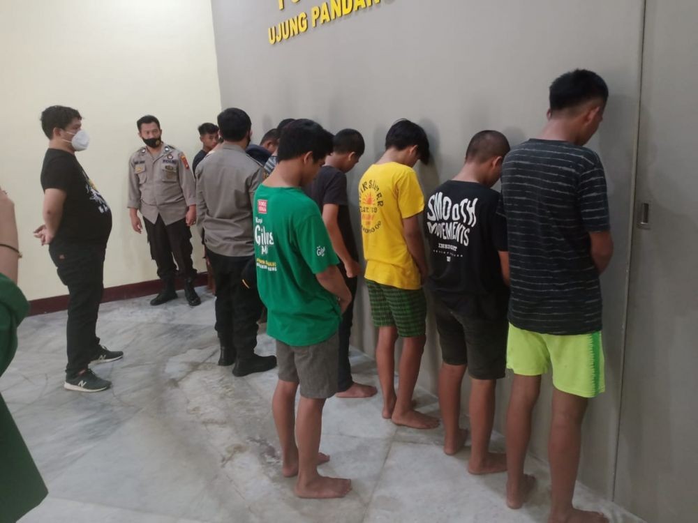 Polisi Tangkap 11 Pelaku Penyerangan SMA dan Kafe di Makassar