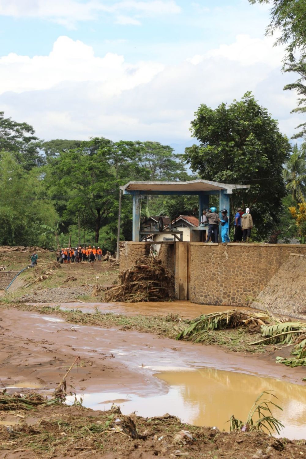 Banjir Bandang di Garut Diduga Akibat Gundulnya Kawasan Hutan